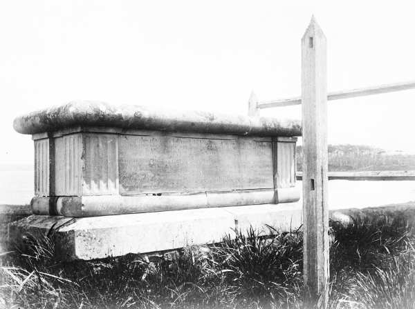 George III Monument